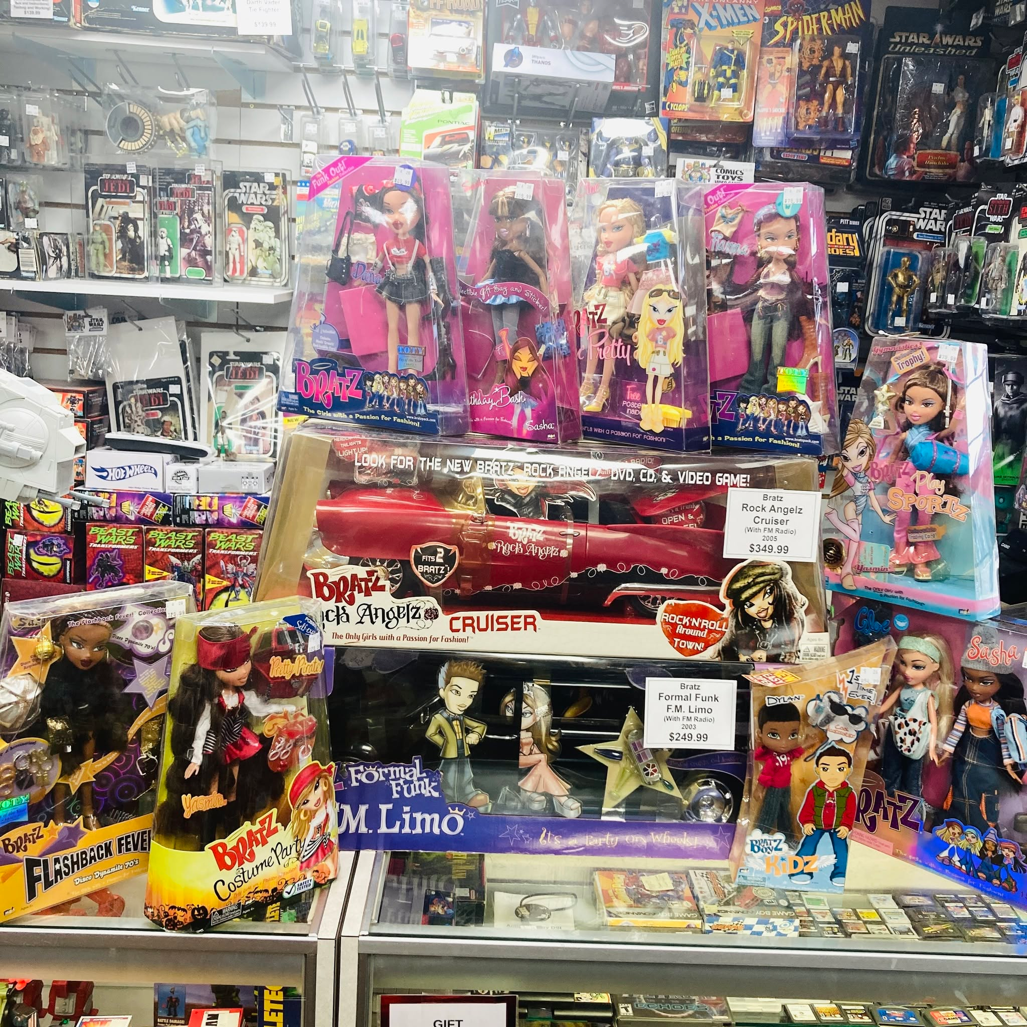 Vintage Bratz Dolls, FM Limo and FM Cruiser BRAND NEW IN BOX!
